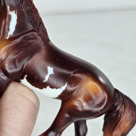 Breyer Stablemate Body Horse Trotting Warmblood Chestnut Pinto #5885 AS IS - Picture 8 of 10